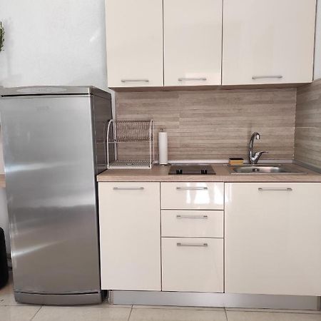 Lemon Apartment - Zupanska Ulica 21 بولا المظهر الخارجي الصورة