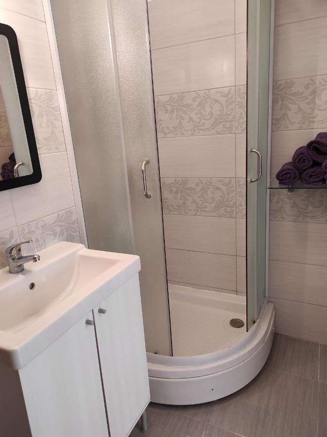 Lemon Apartment - Zupanska Ulica 21 بولا المظهر الخارجي الصورة